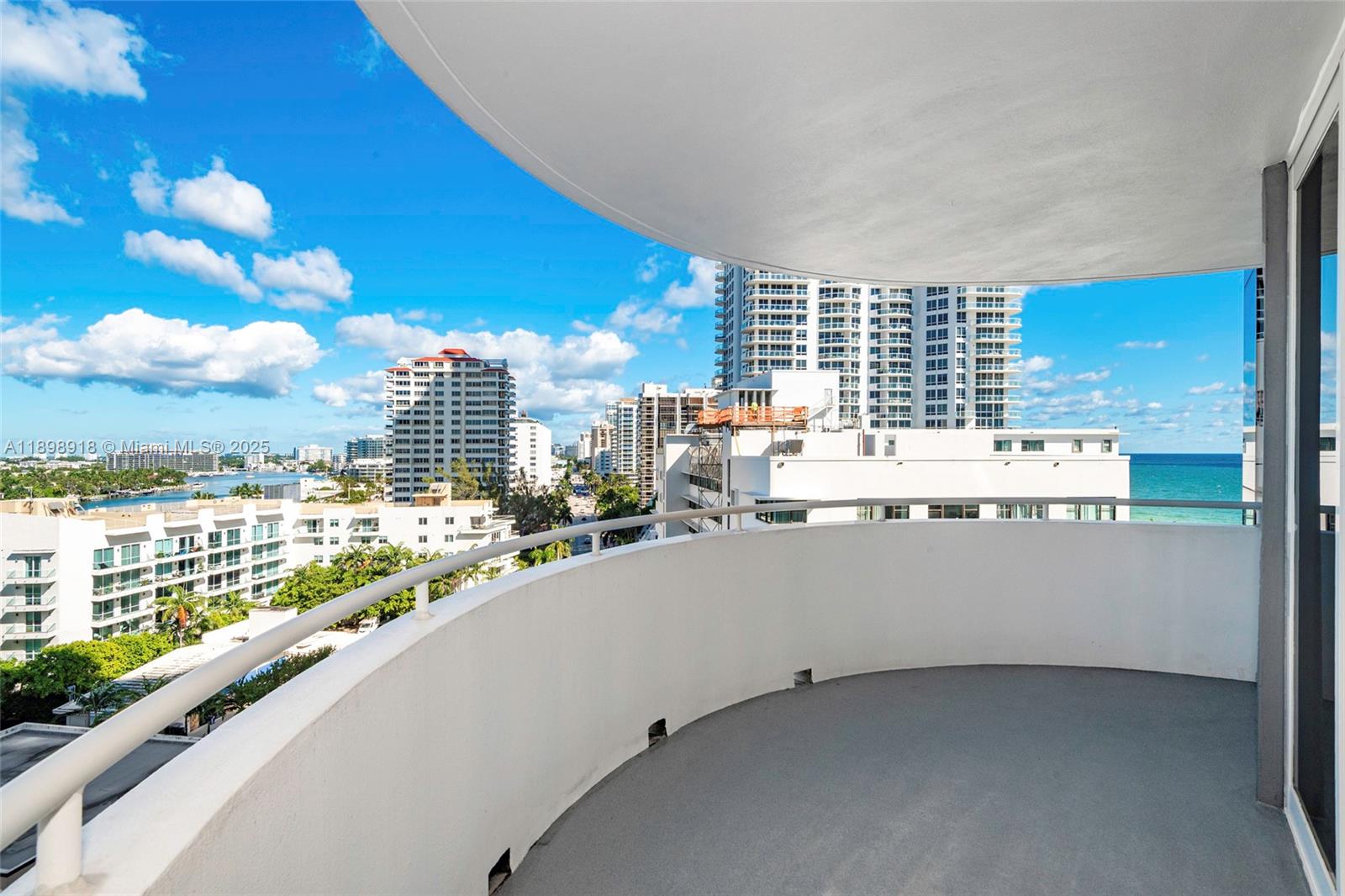 LA GORCE PALACE CONDO - Residential