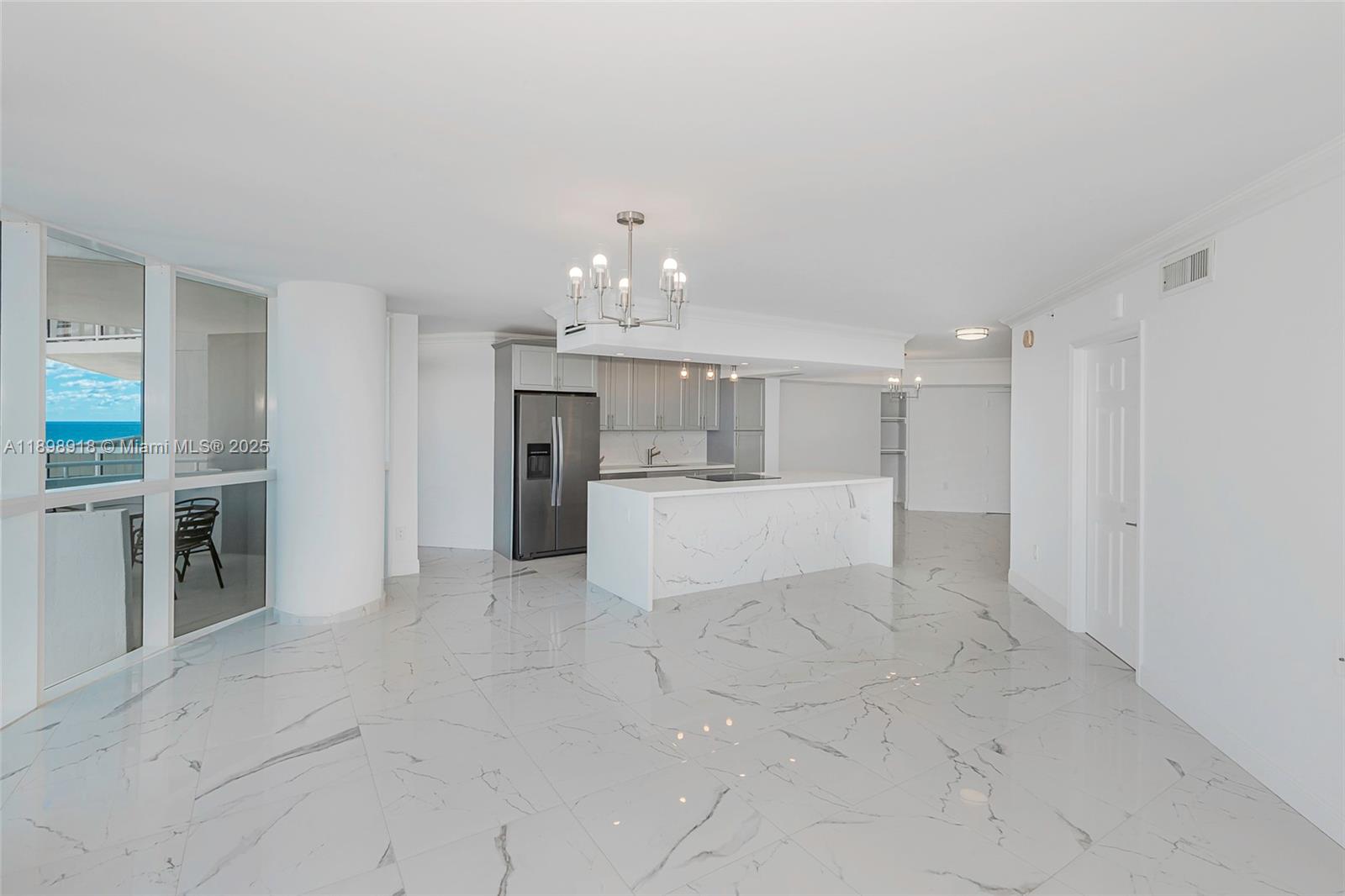 LA GORCE PALACE CONDO - Residential