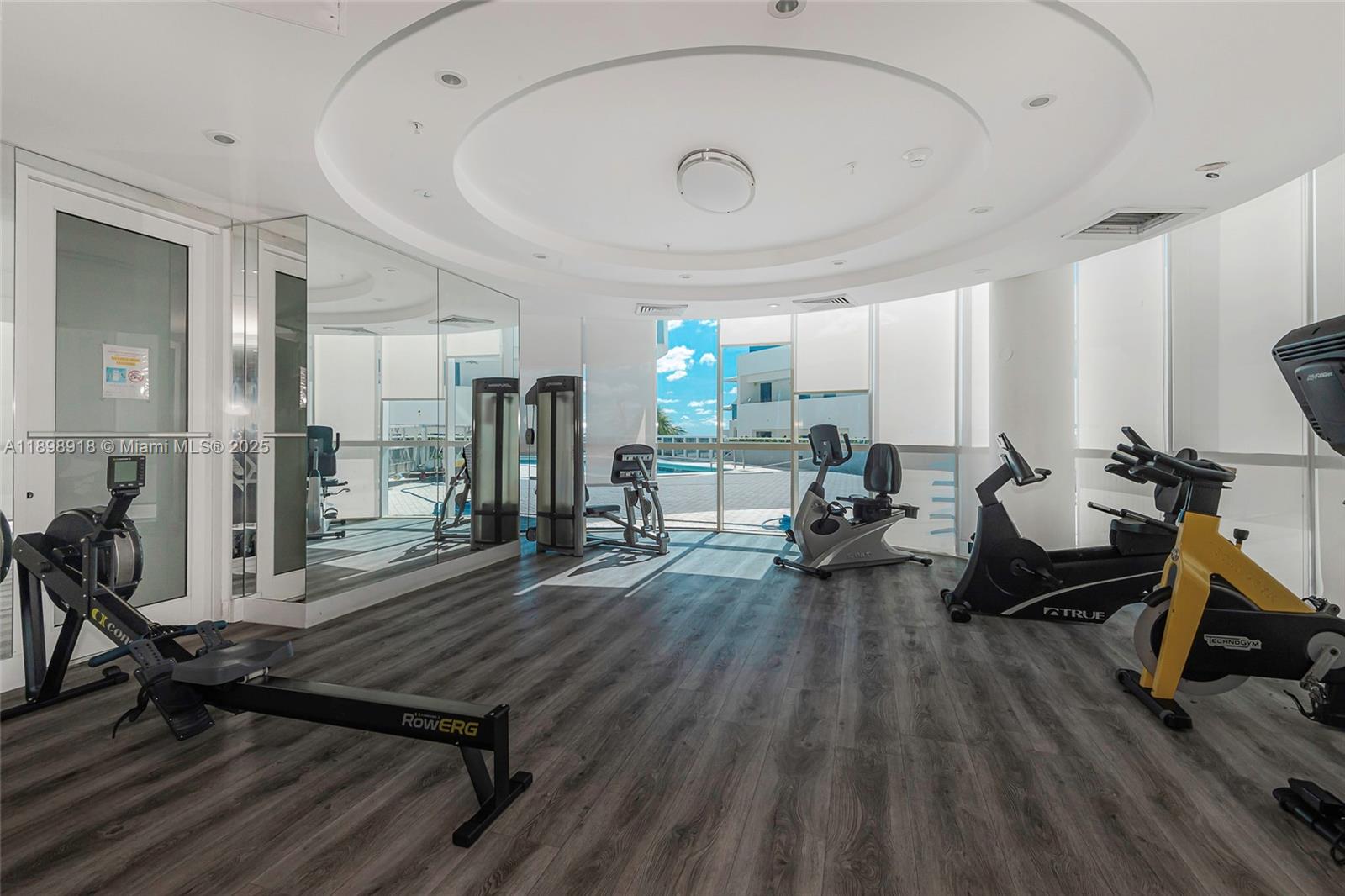 LA GORCE PALACE CONDO - Residential