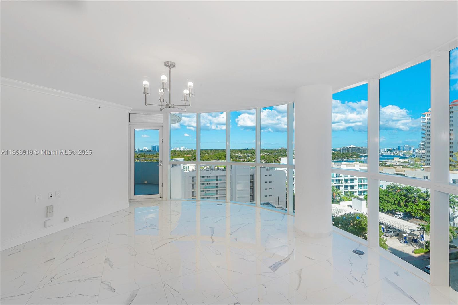LA GORCE PALACE CONDO - Residential