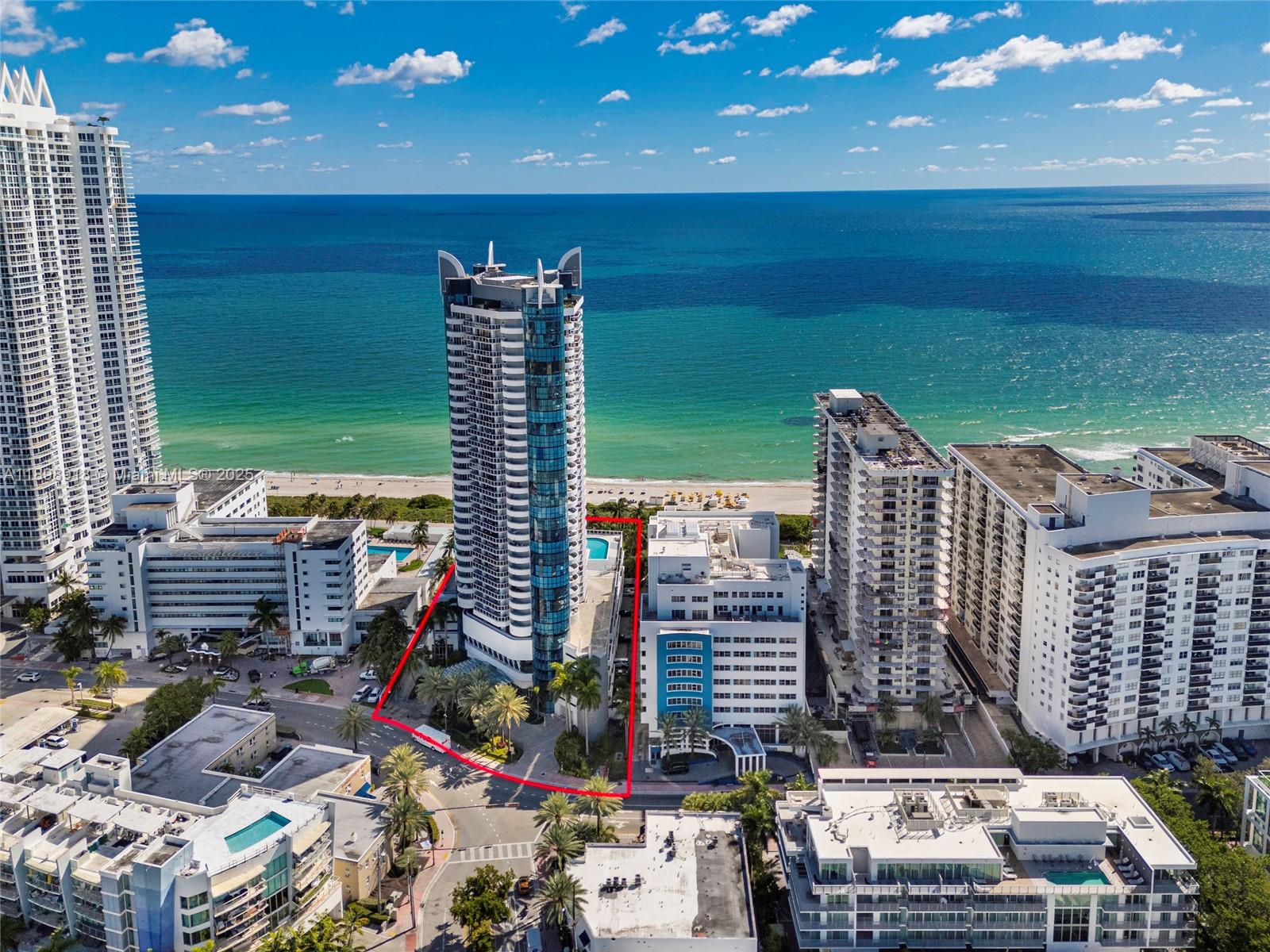 LA GORCE PALACE CONDO - Residential