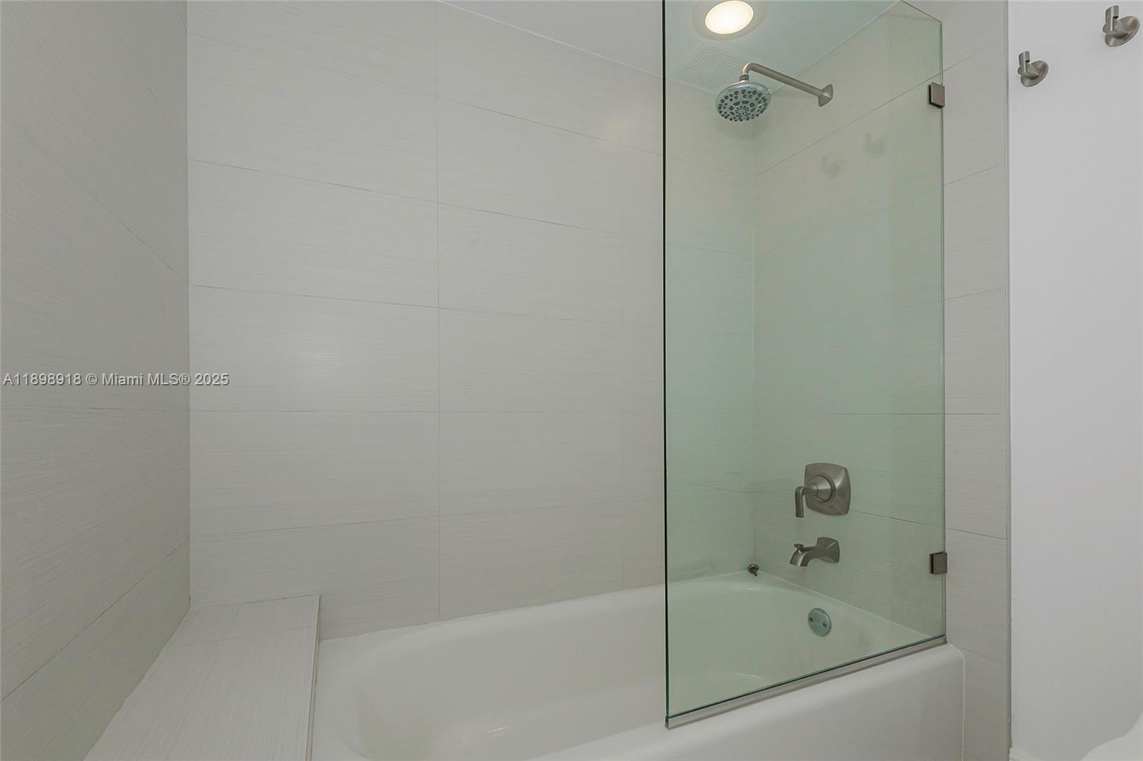 LA GORCE PALACE CONDO - Residential