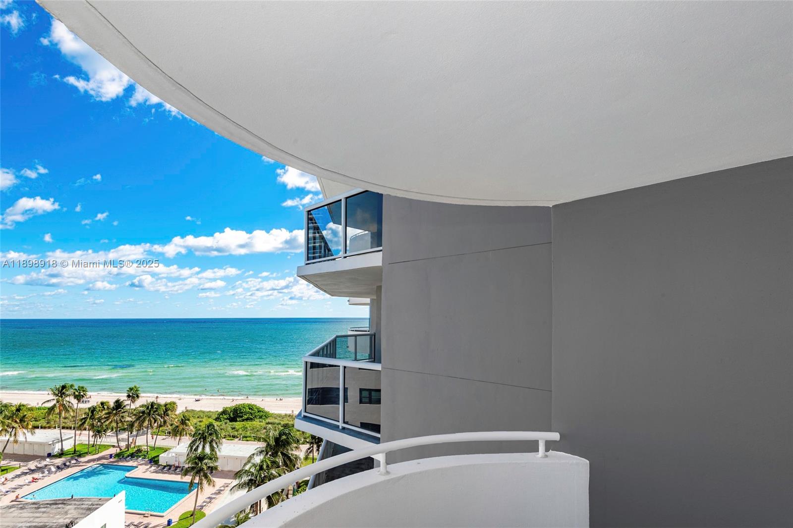LA GORCE PALACE CONDO - Residential