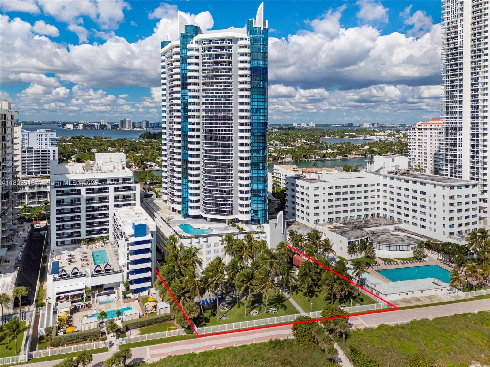 LA GORCE PALACE CONDO - Residential