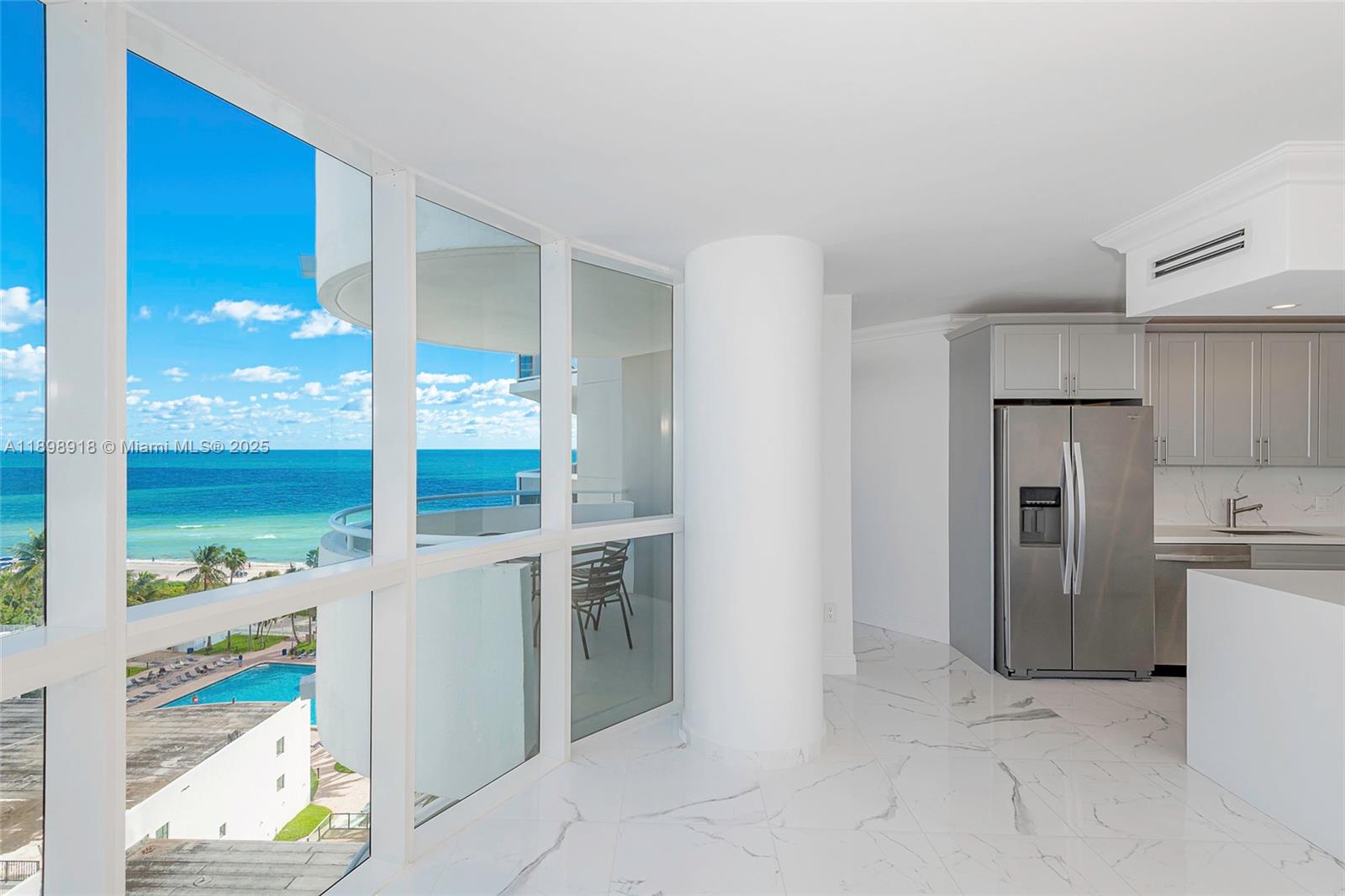 LA GORCE PALACE CONDO - Residential