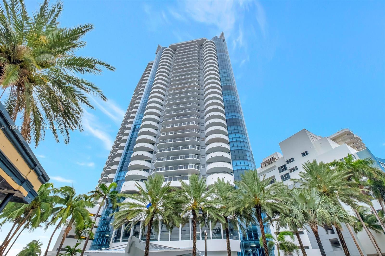 LA GORCE PALACE CONDO - Residential