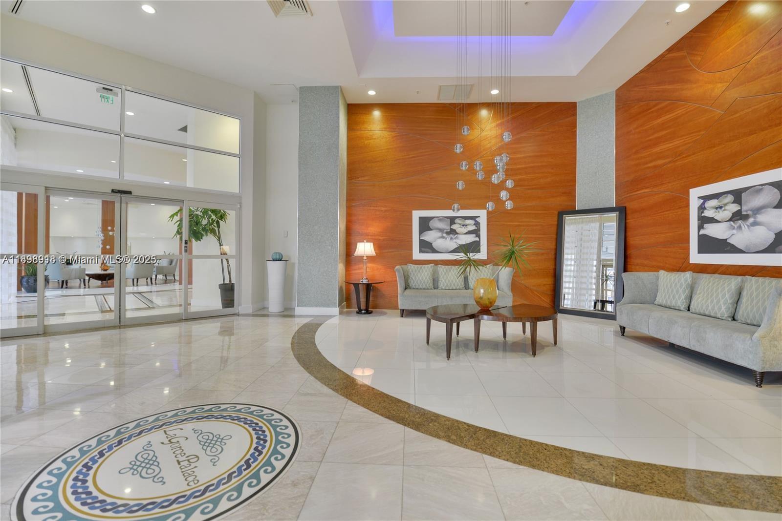 LA GORCE PALACE CONDO - Residential