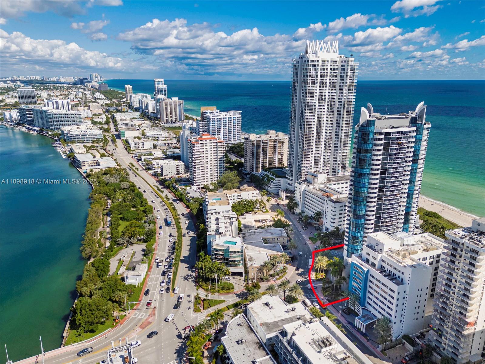 LA GORCE PALACE CONDO - Residential