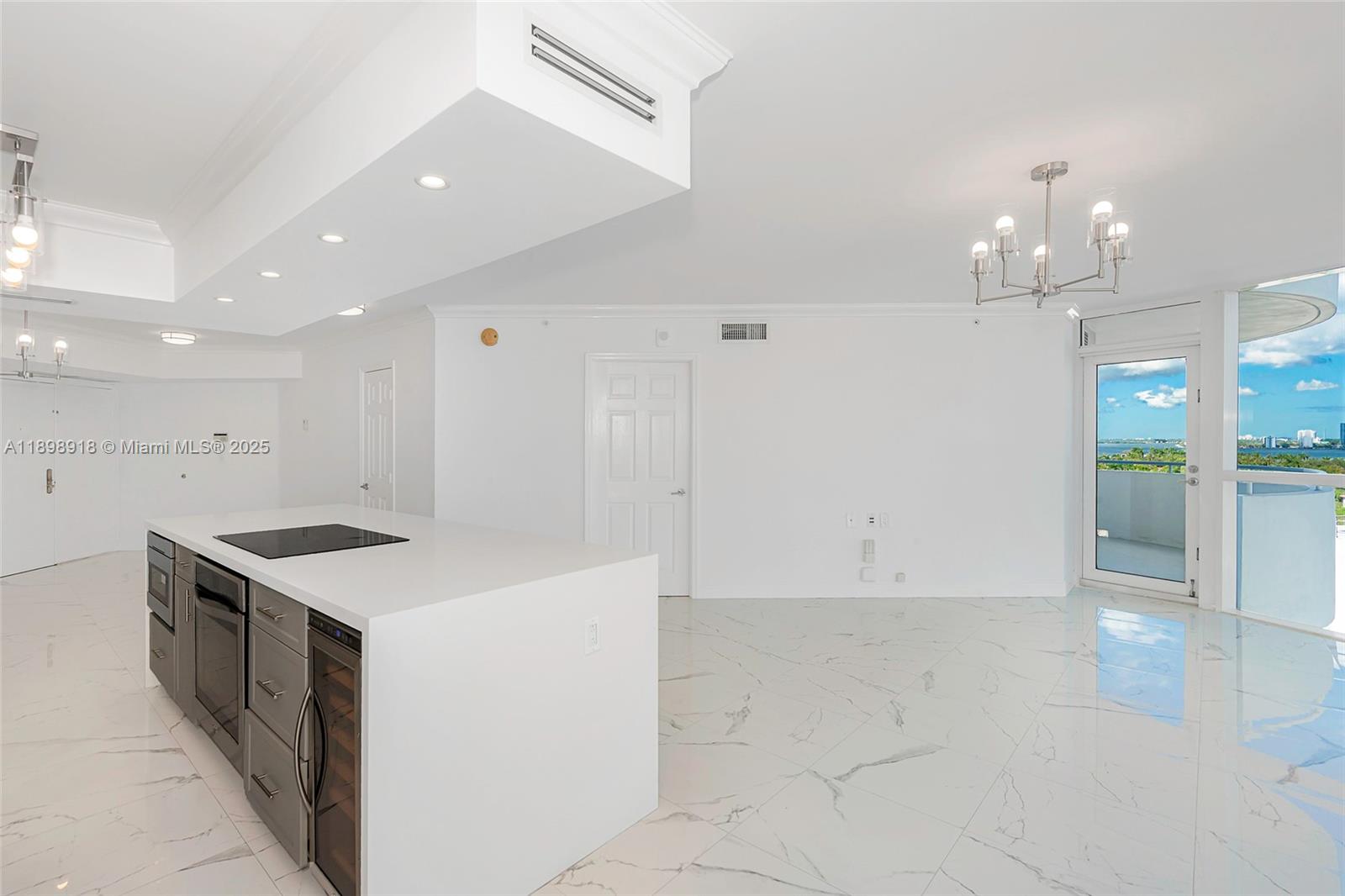 LA GORCE PALACE CONDO - Residential