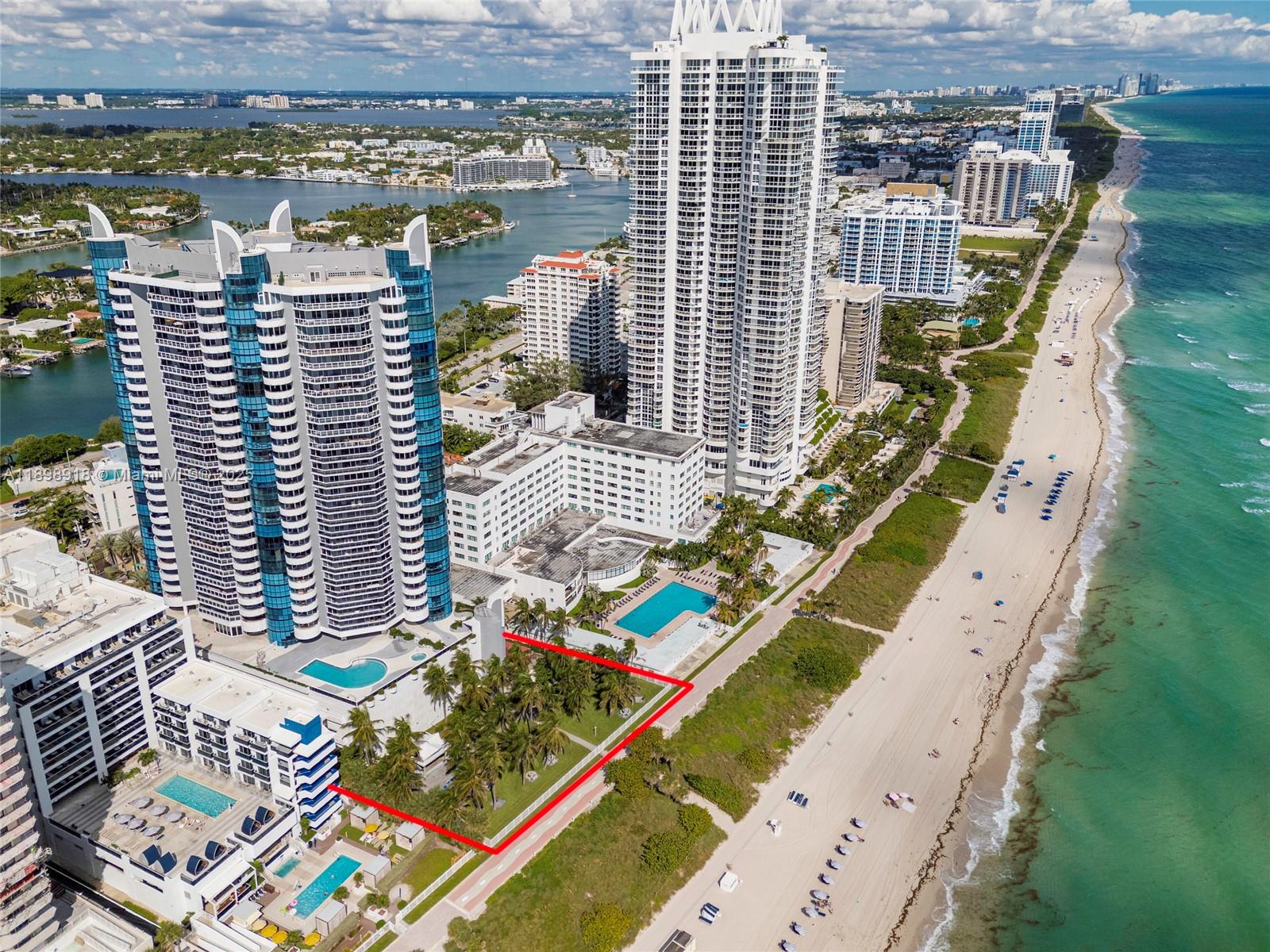 LA GORCE PALACE CONDO - Residential