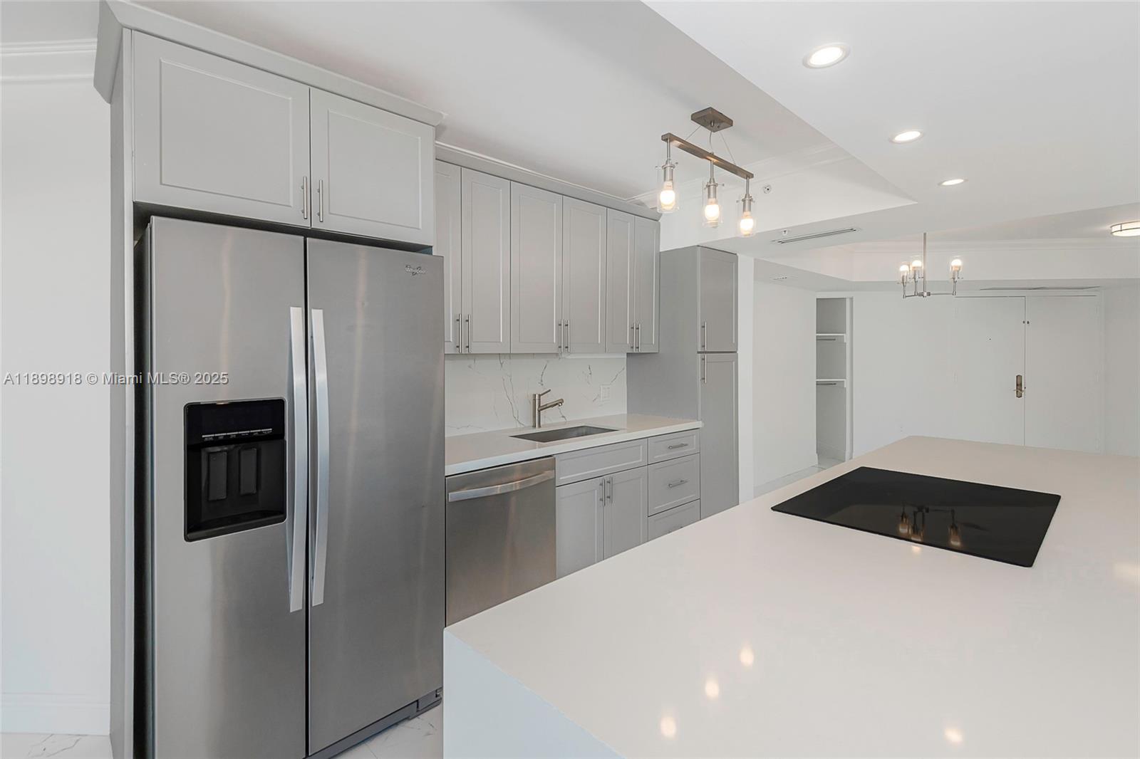 LA GORCE PALACE CONDO - Residential