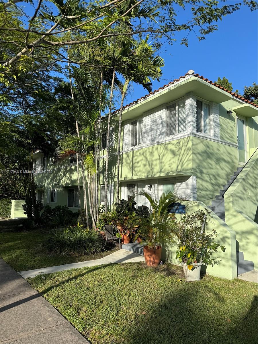 Rental Property at Address Not Disclosed, Coral Gables, Broward County, Florida - Bedrooms: 2 
Bathrooms: 1  - $2,500 MO.
