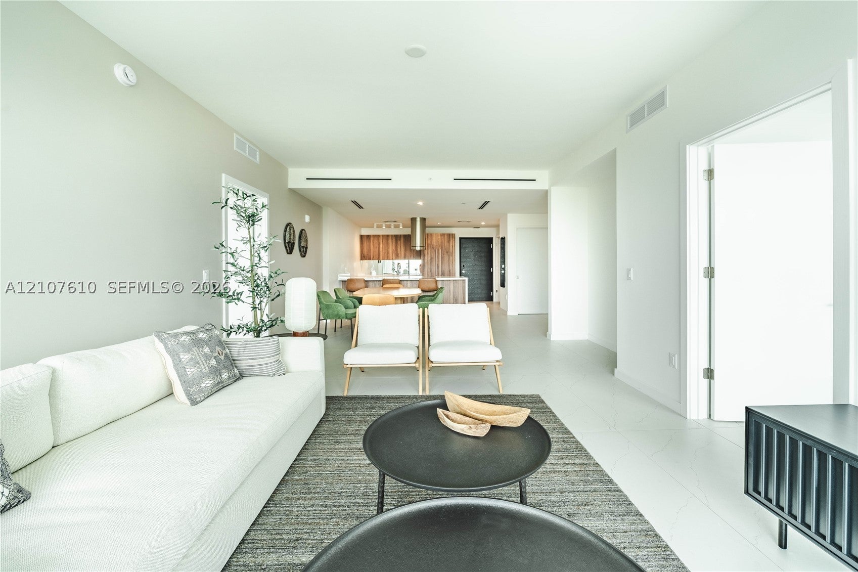 9901 W Bay Harbor Dr 705