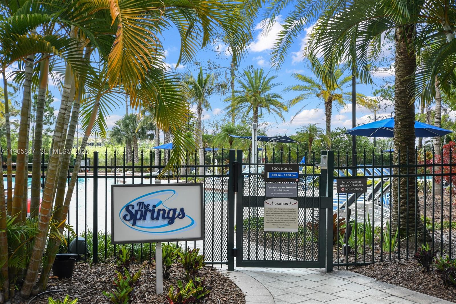 THE GROVE RESORT - Residential