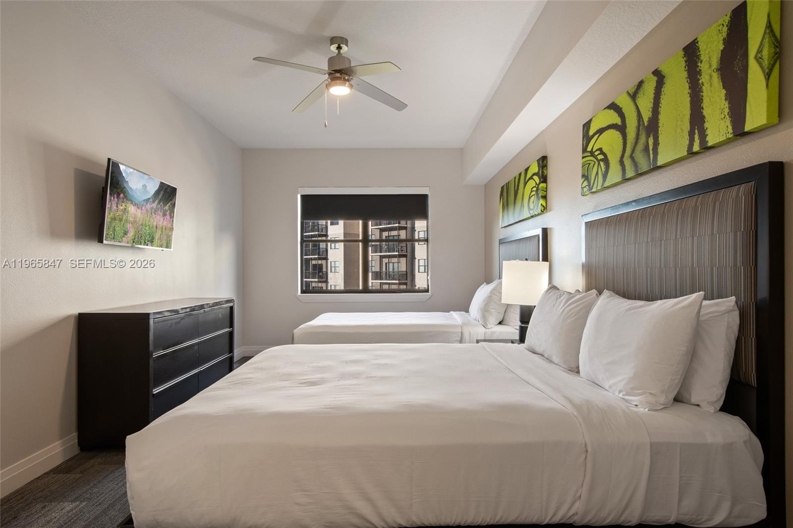 THE GROVE RESORT - Residential