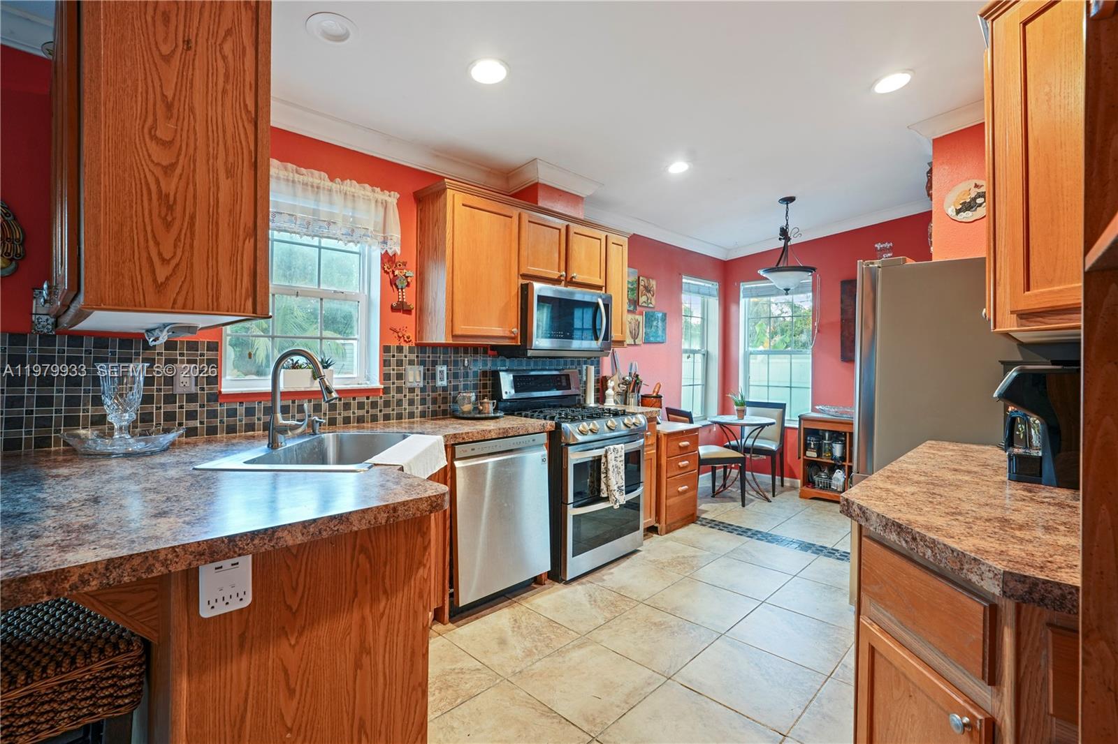 LAKE SEBRING AREA EAST - Residential