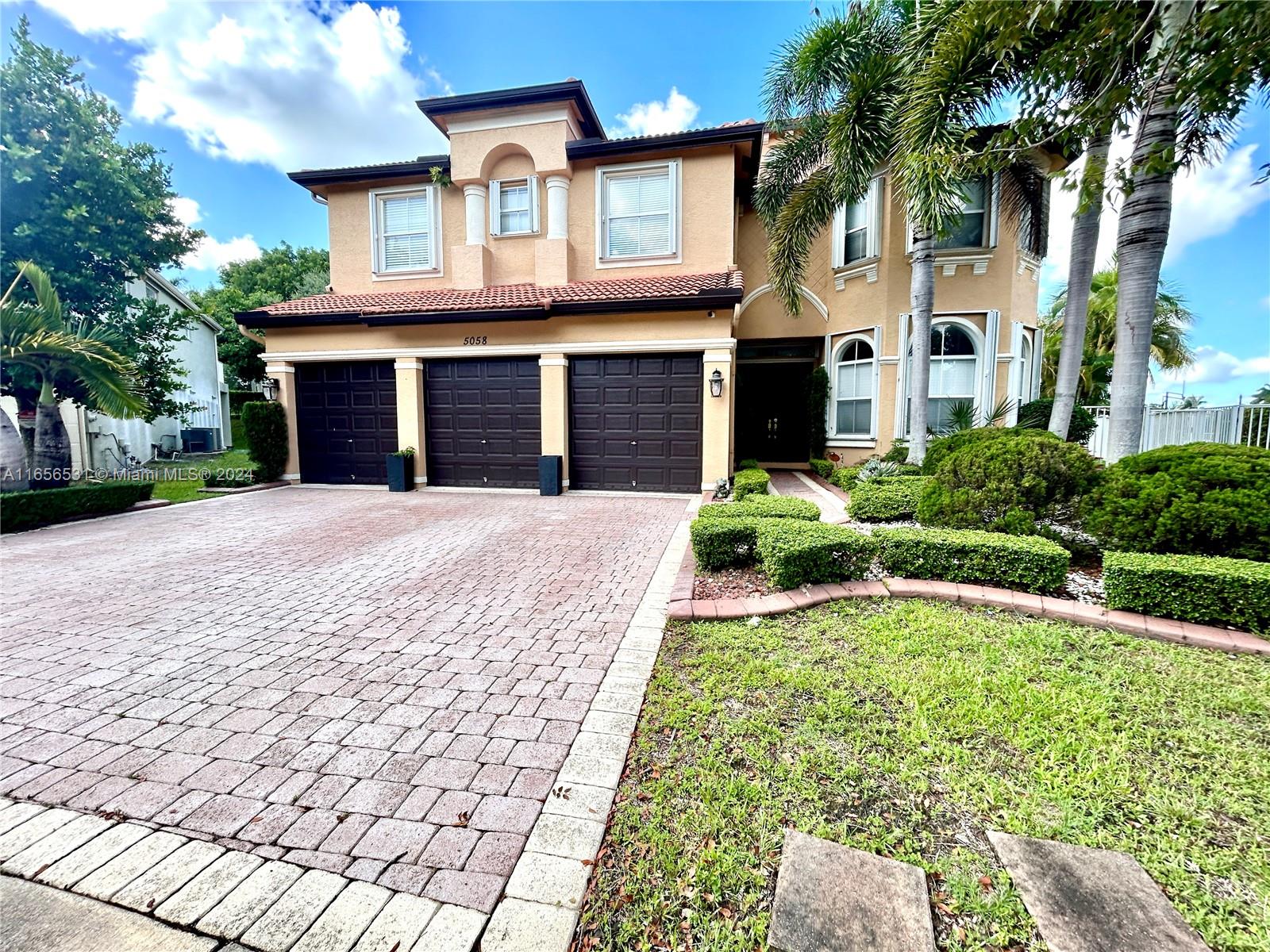 5058 Sw 170th Ave, Miramar, Broward County, Florida - 6 Bedrooms  
6 Bathrooms - 