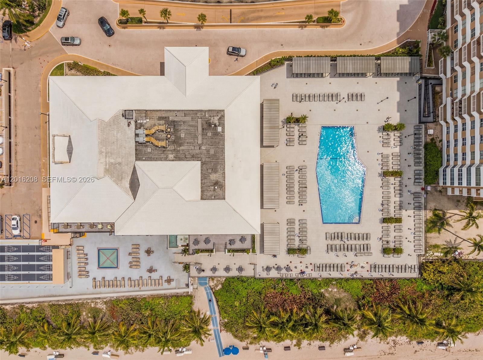 HEMISPHERES CONDO - Residential Lease