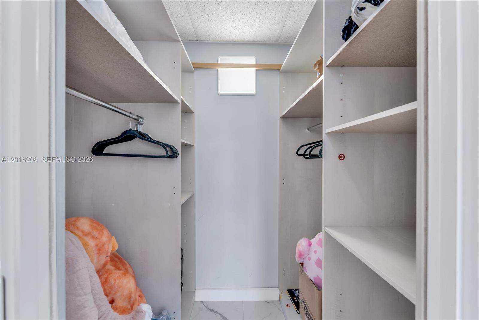 HEMISPHERES CONDO - Residential Lease