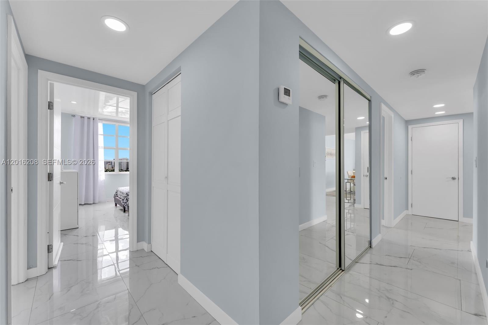 HEMISPHERES CONDO - Residential Lease