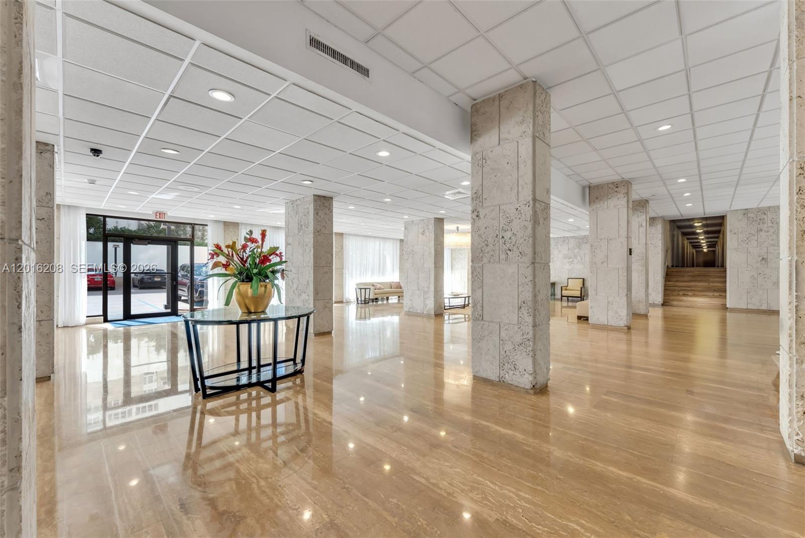 HEMISPHERES CONDO - Residential Lease
