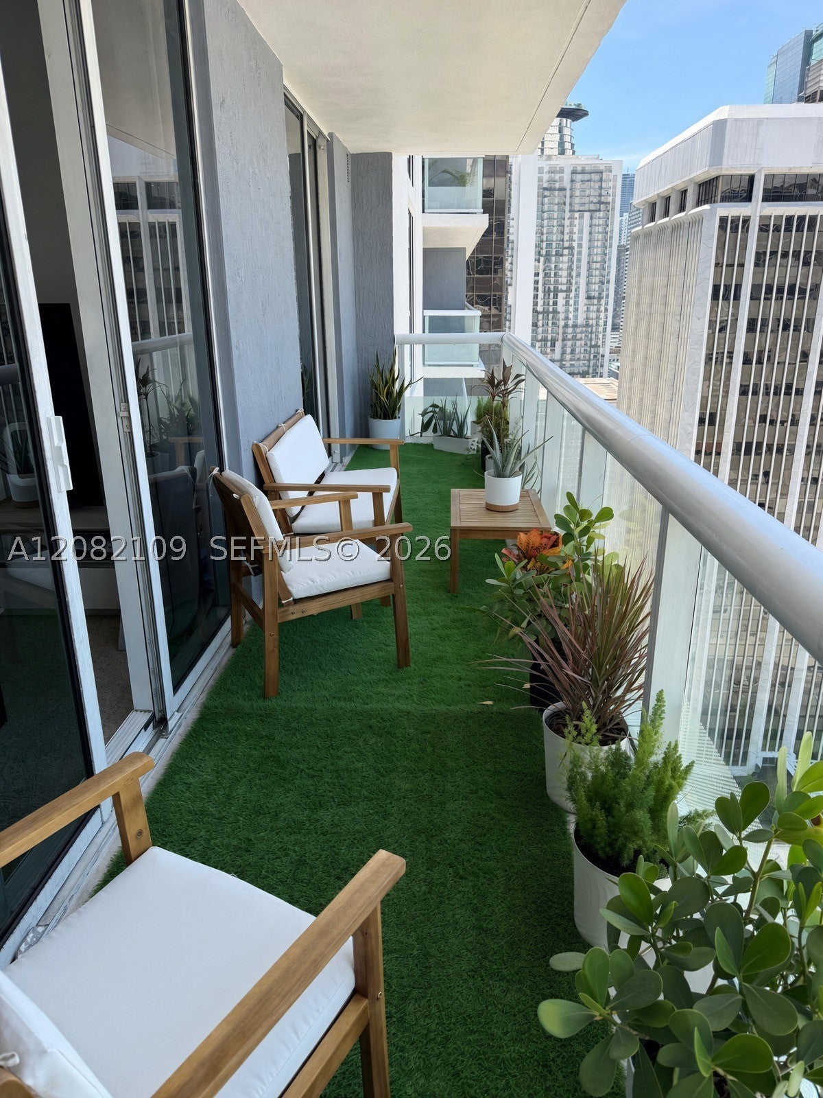 50 Biscayne Blvd 3205