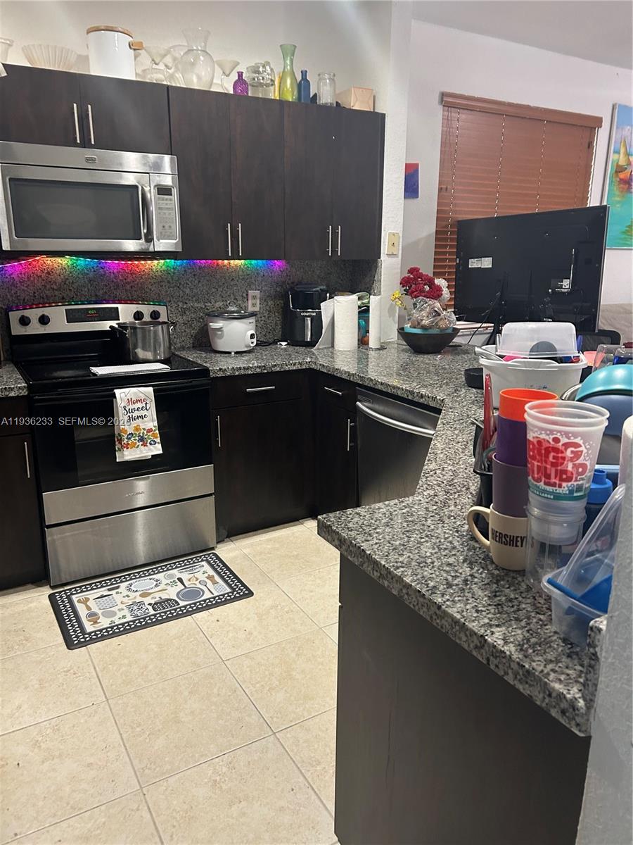 SECTOR 2-PARCELS 12 13 14 - Residential