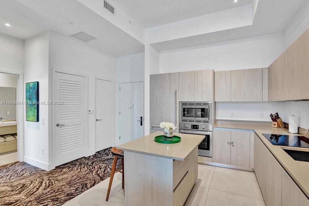 4111 SOUTH OCEAN DRIVE CO - Residential