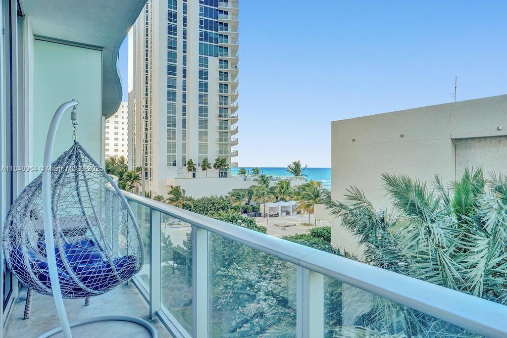 4111 SOUTH OCEAN DRIVE CO - Residential