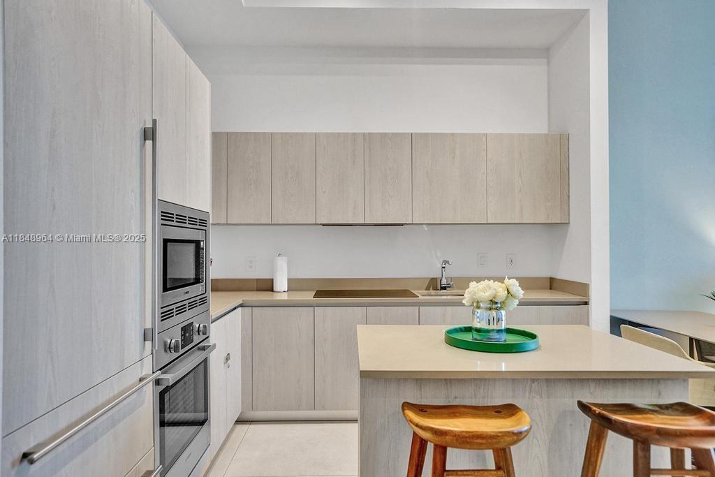 4111 SOUTH OCEAN DRIVE CO - Residential