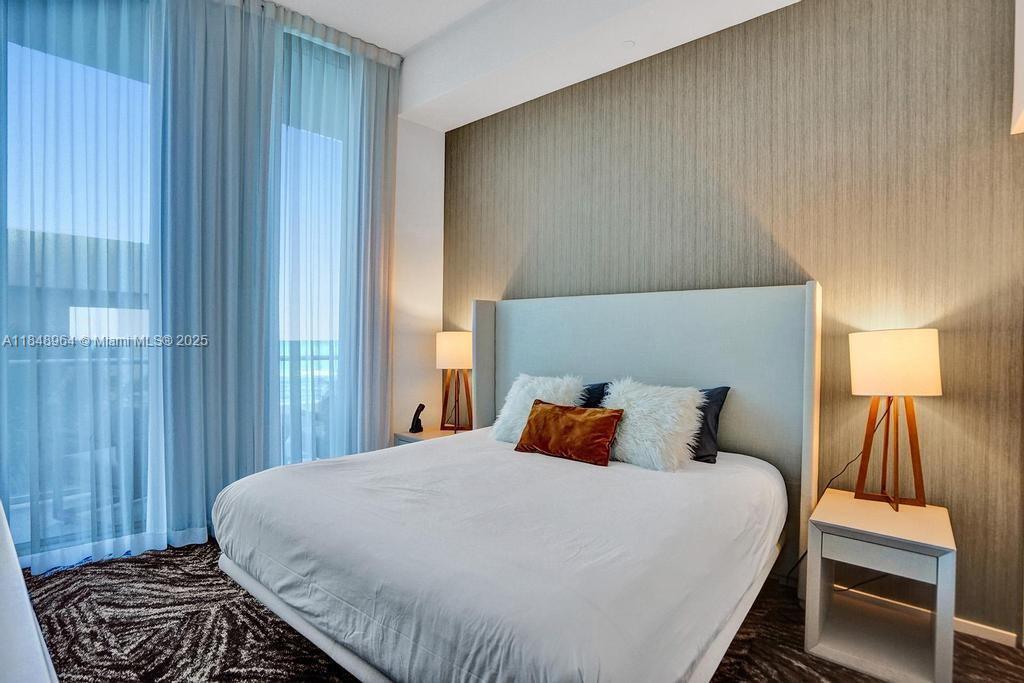 4111 SOUTH OCEAN DRIVE CO - Residential