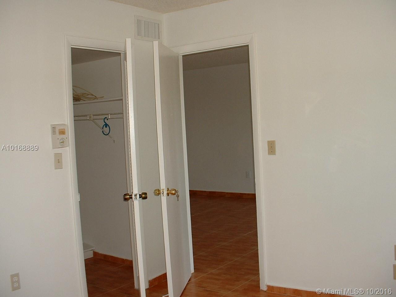 SUNRISE LAKES 37 CONDO - Residential Lease