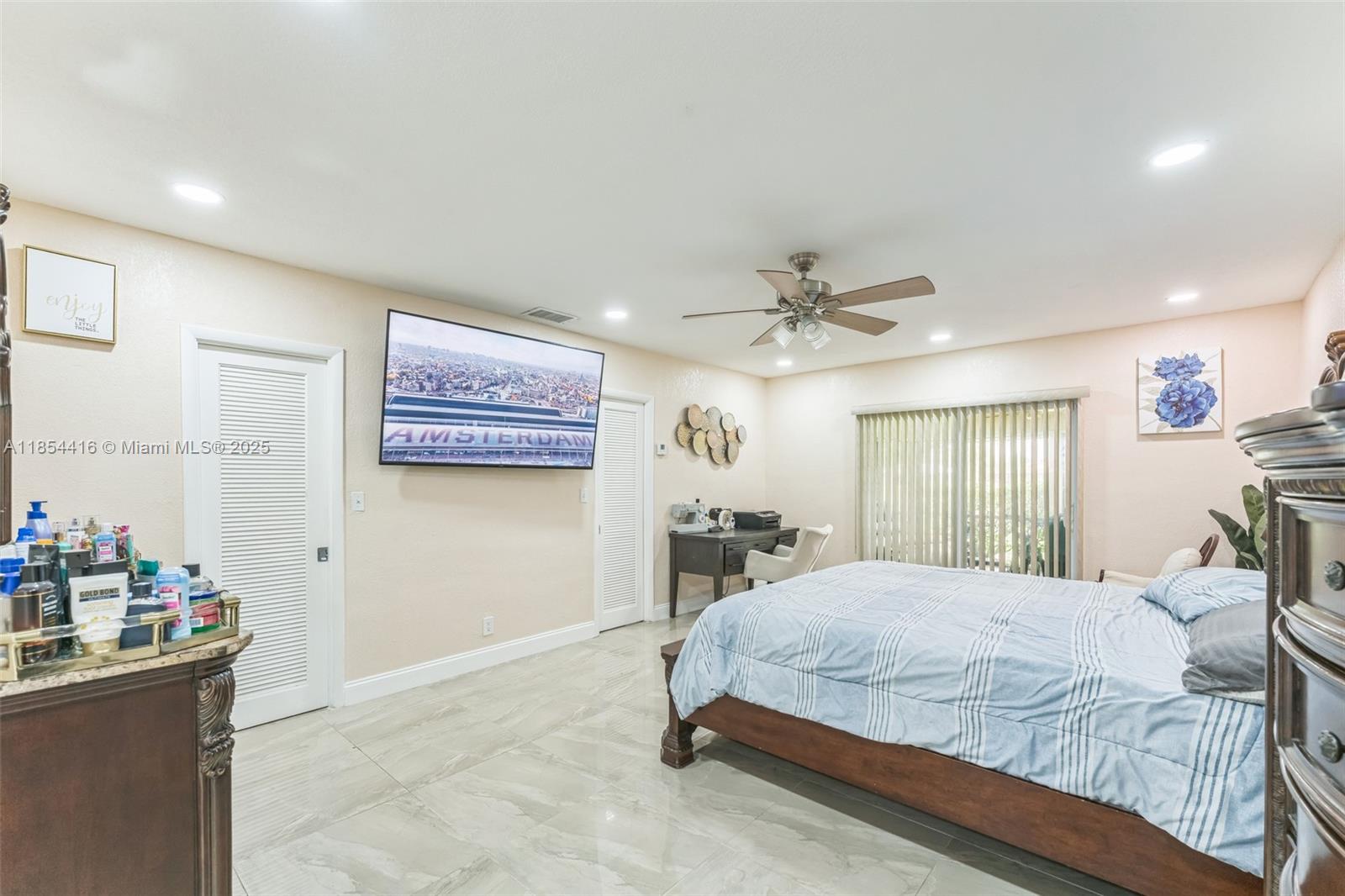 WOODLANDS SEC SEVEN - Residential Lease