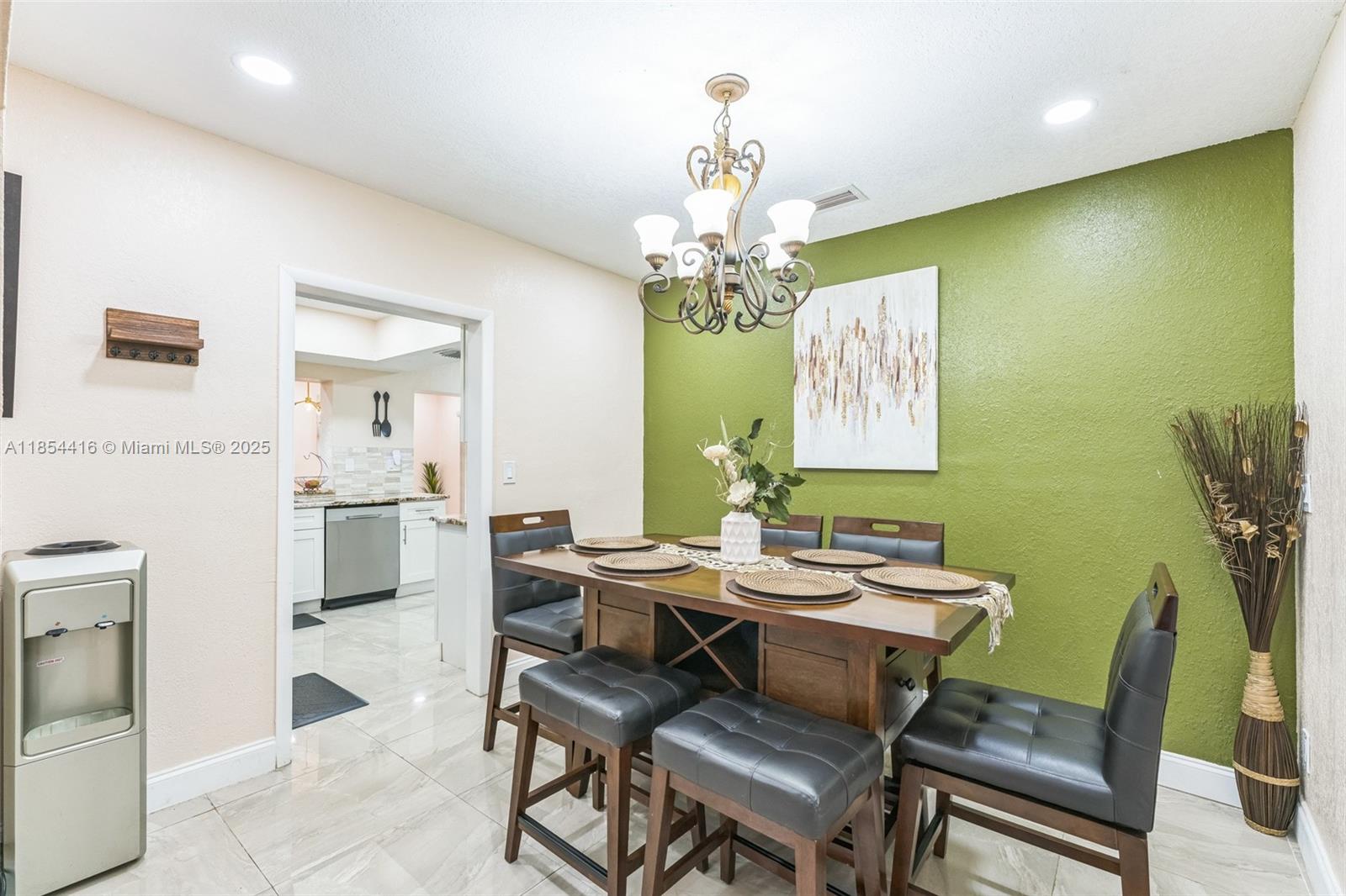 WOODLANDS SEC SEVEN - Residential Lease