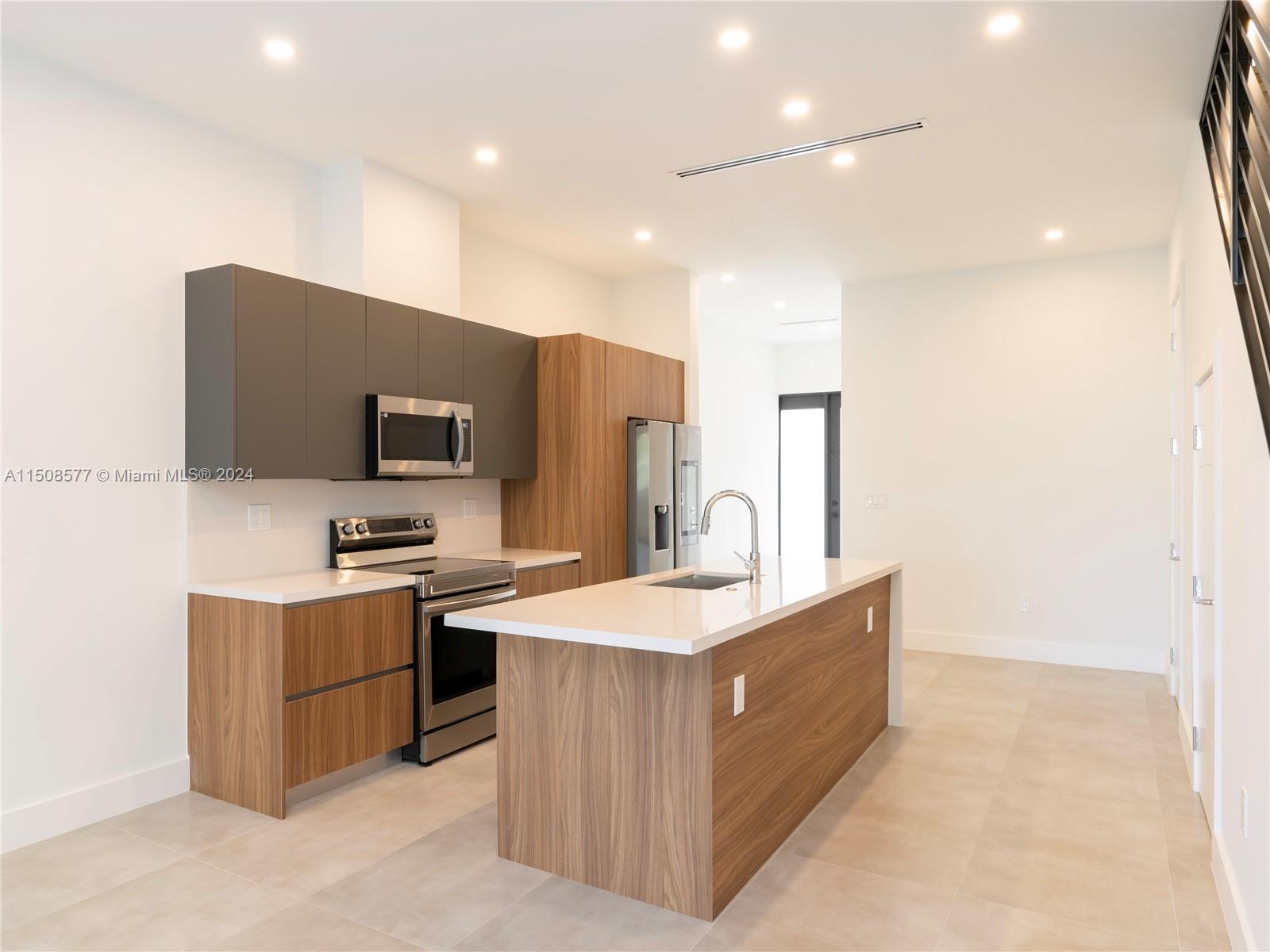 Lake Ridge - Residential Lease