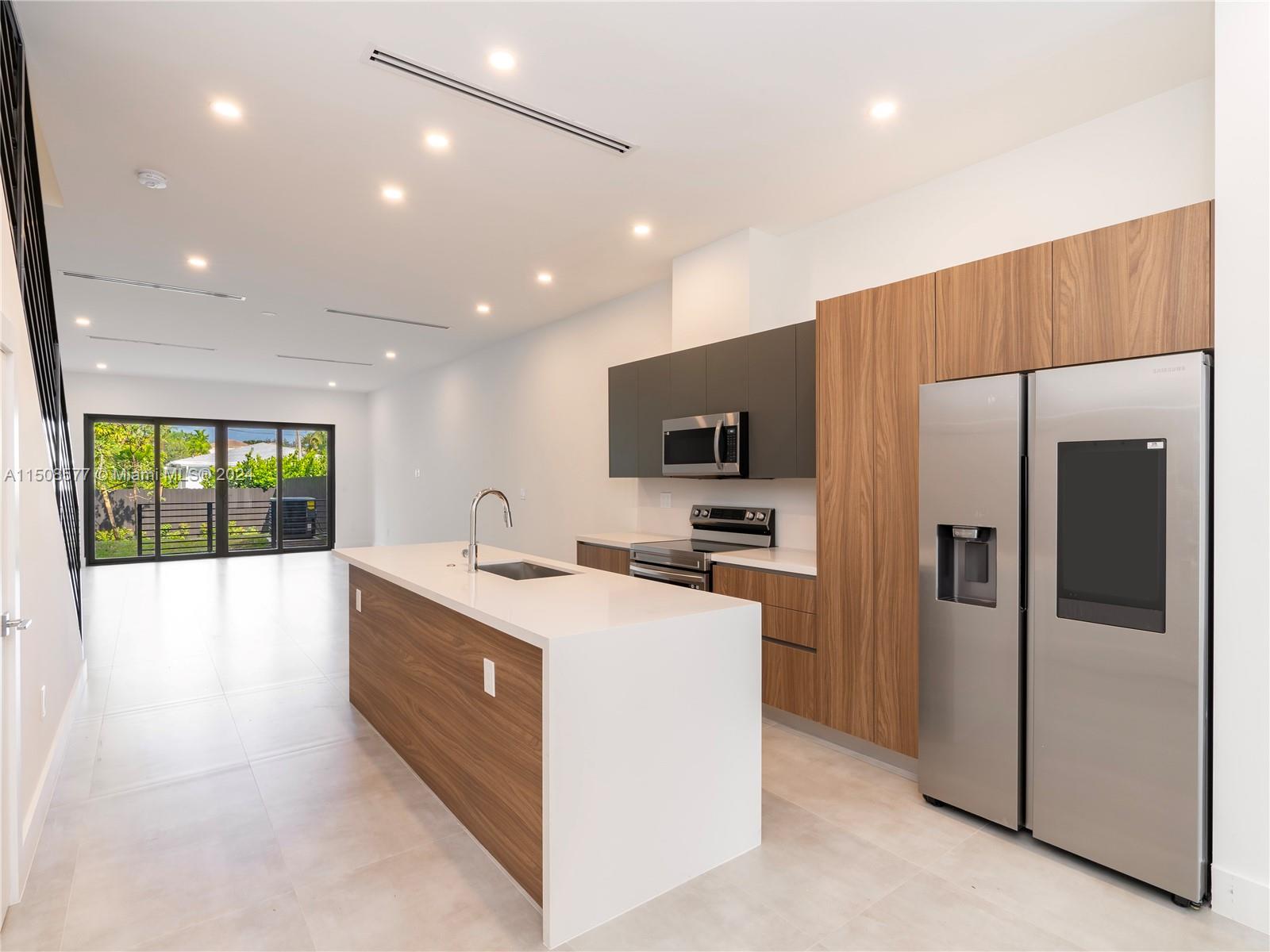 Lake Ridge - Residential Lease
