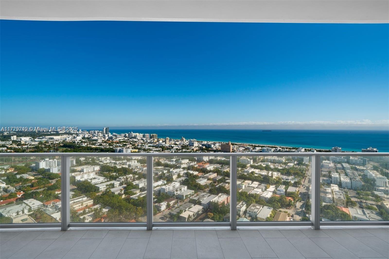 FIVE PARK CONDO - Residential