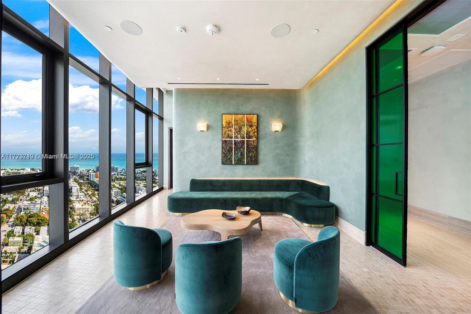 FIVE PARK CONDO - Residential