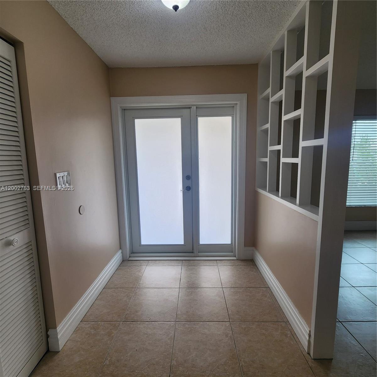 FLAMINGO GARDENS-PHASE TW - Residential Lease