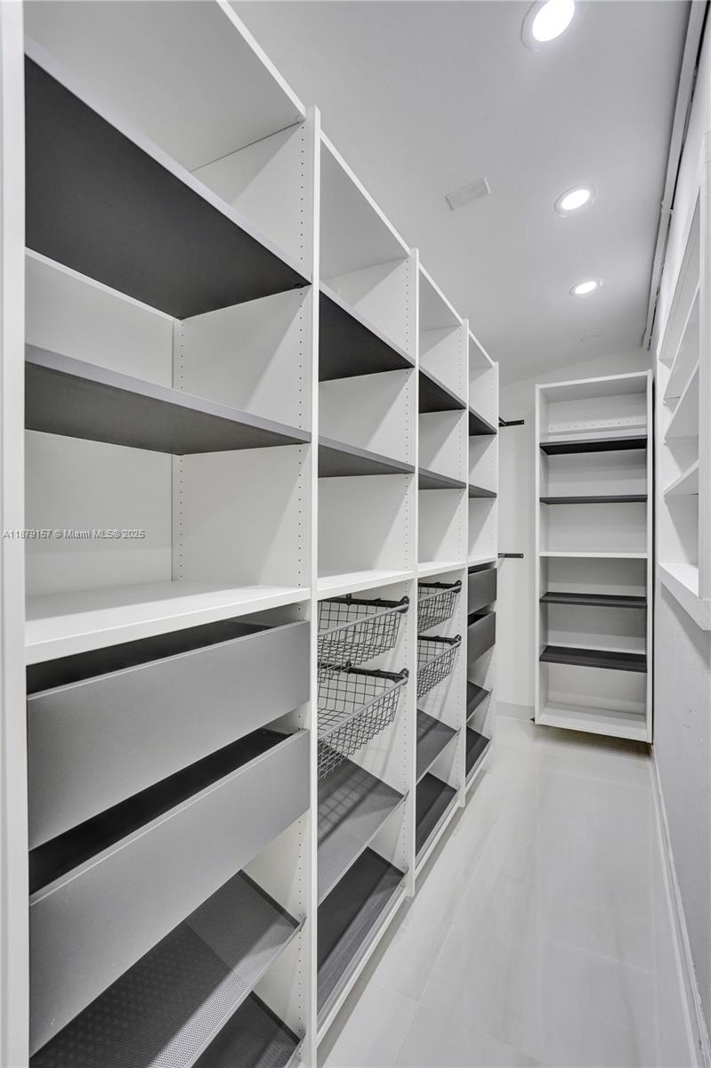 AVON ISLES - Residential Lease