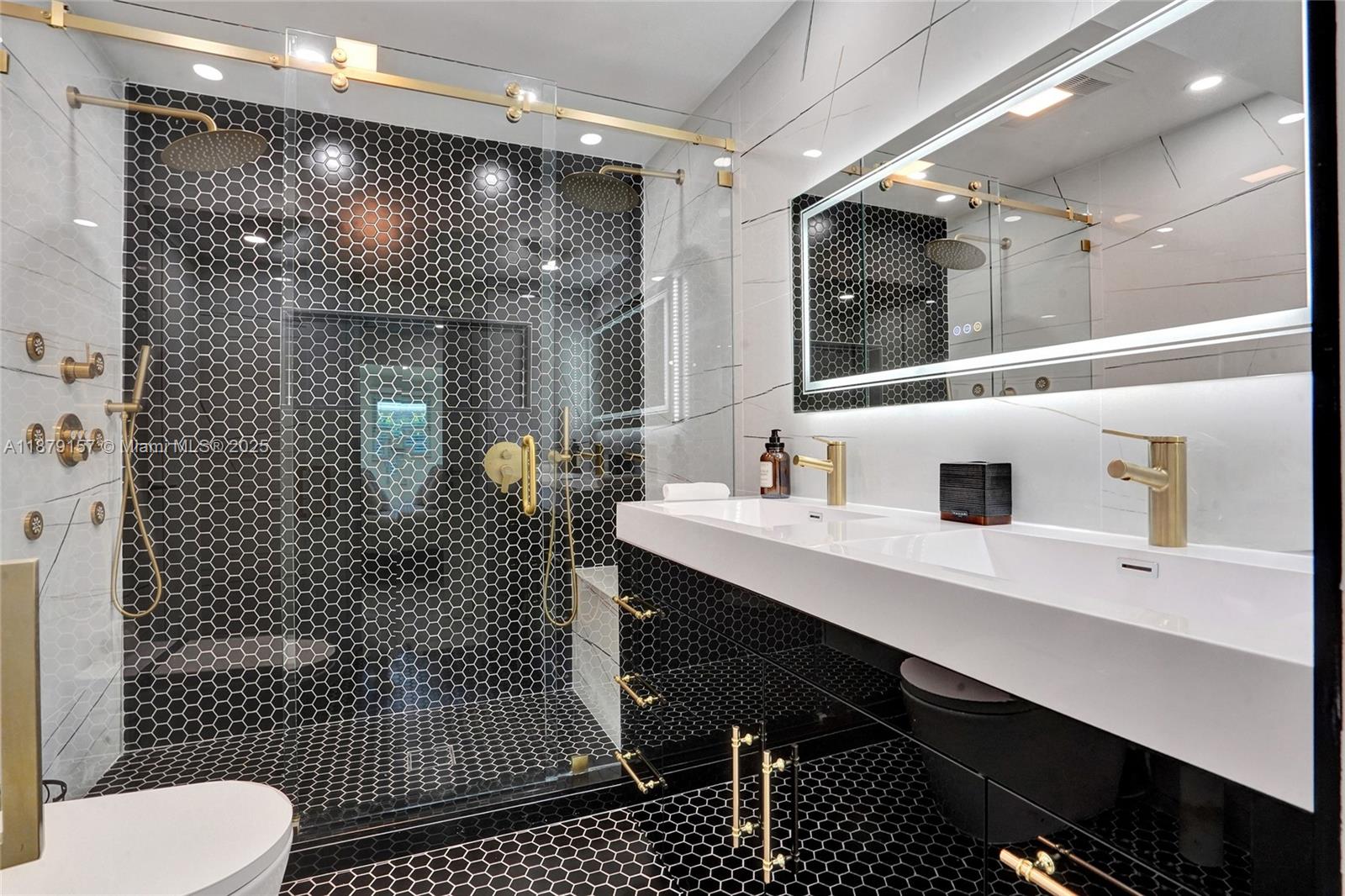 AVON ISLES - Residential Lease