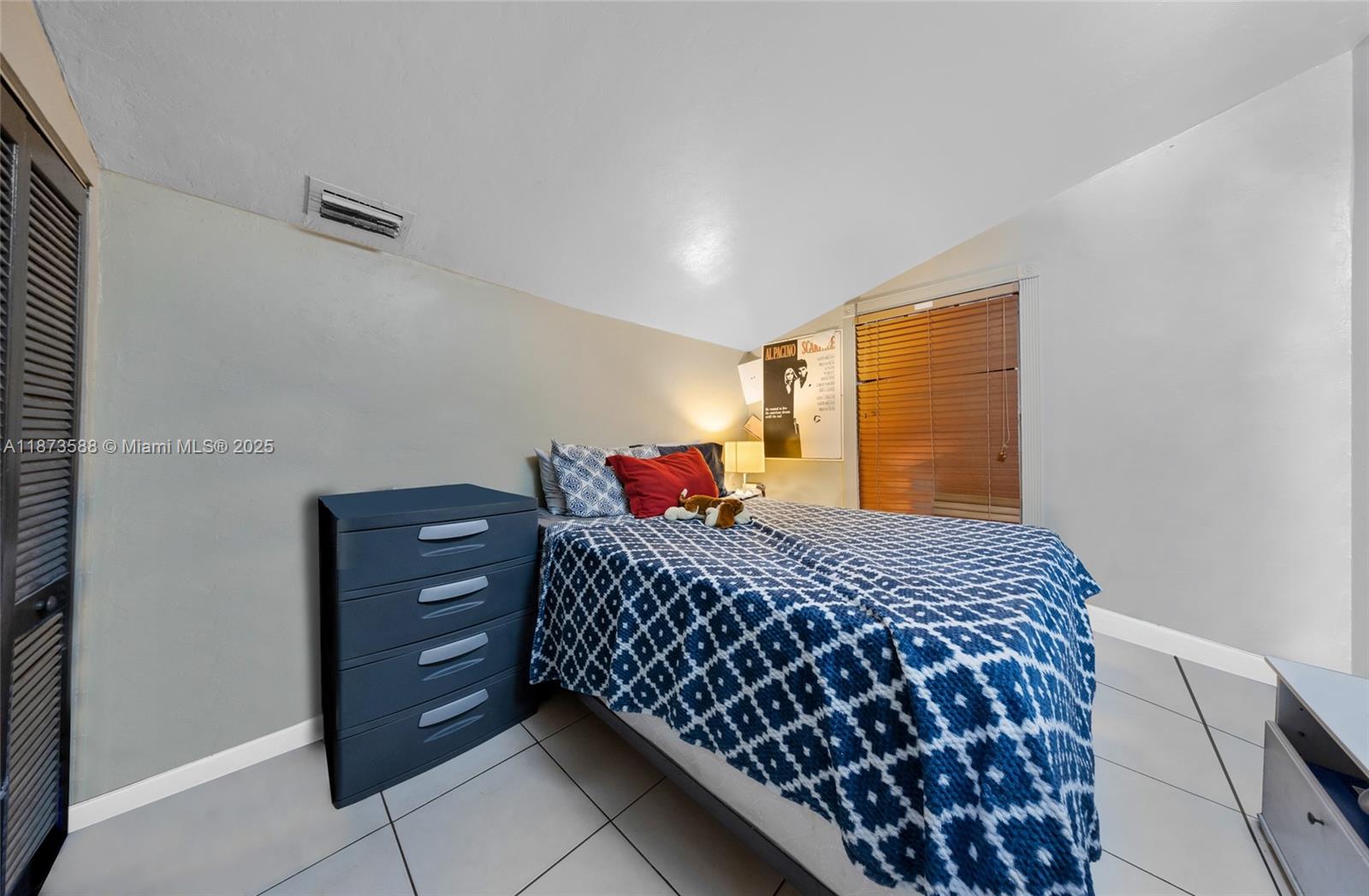 RAILWAY SHOPS ADDN 1ST AD - Residential