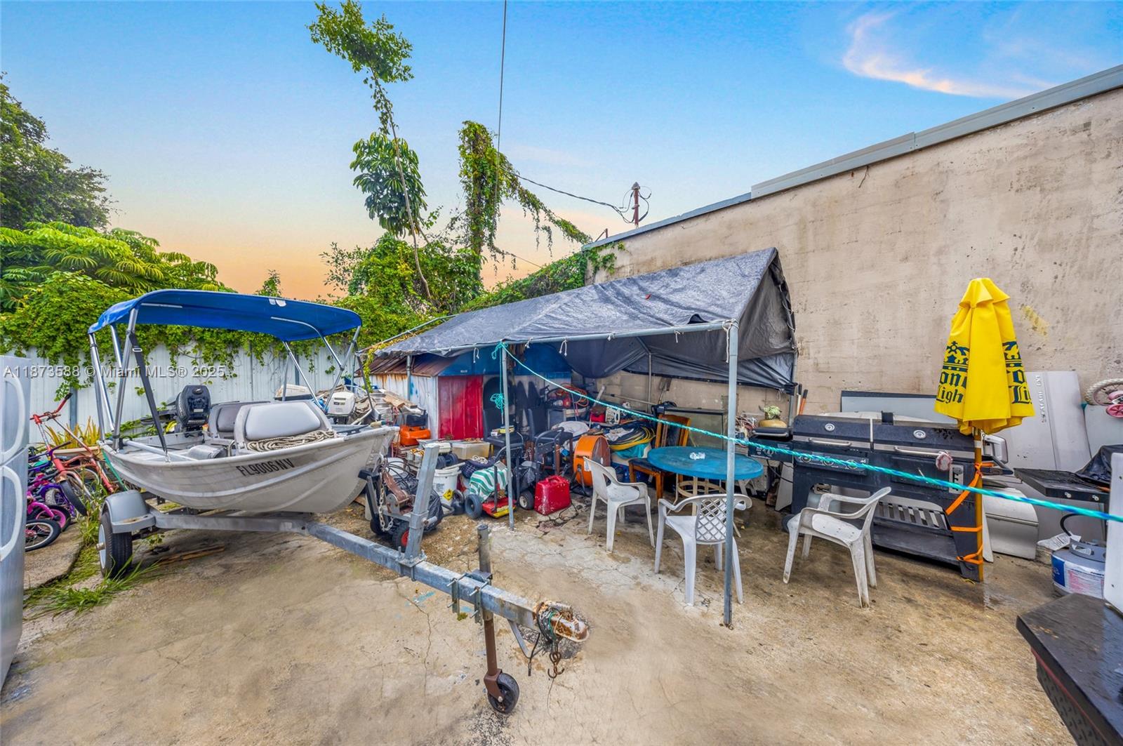 RAILWAY SHOPS ADDN 1ST AD - Residential