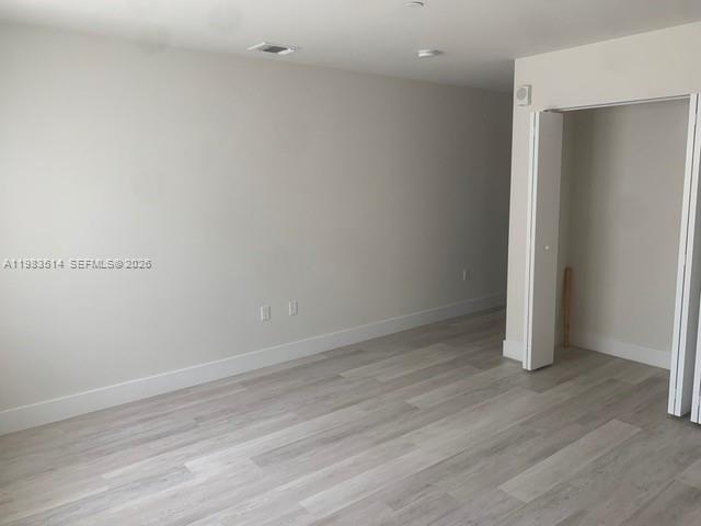 RIVERWOOD - Residential