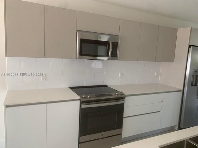 RIVERWOOD - Residential