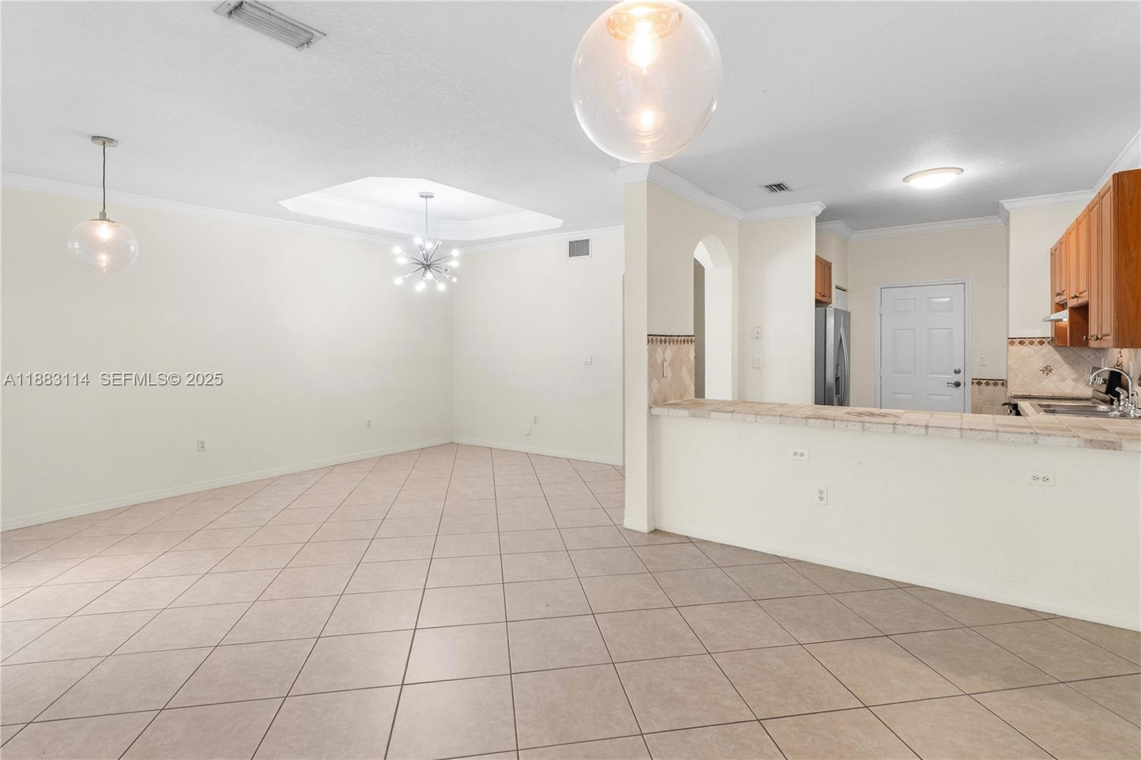 BELLAGIO AT VIZCAYA - Residential