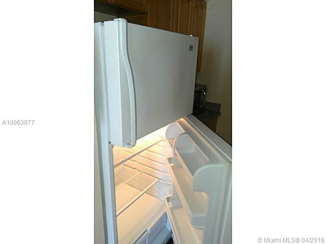 CARIBBEAN TOWERS CONDO - Residential Lease