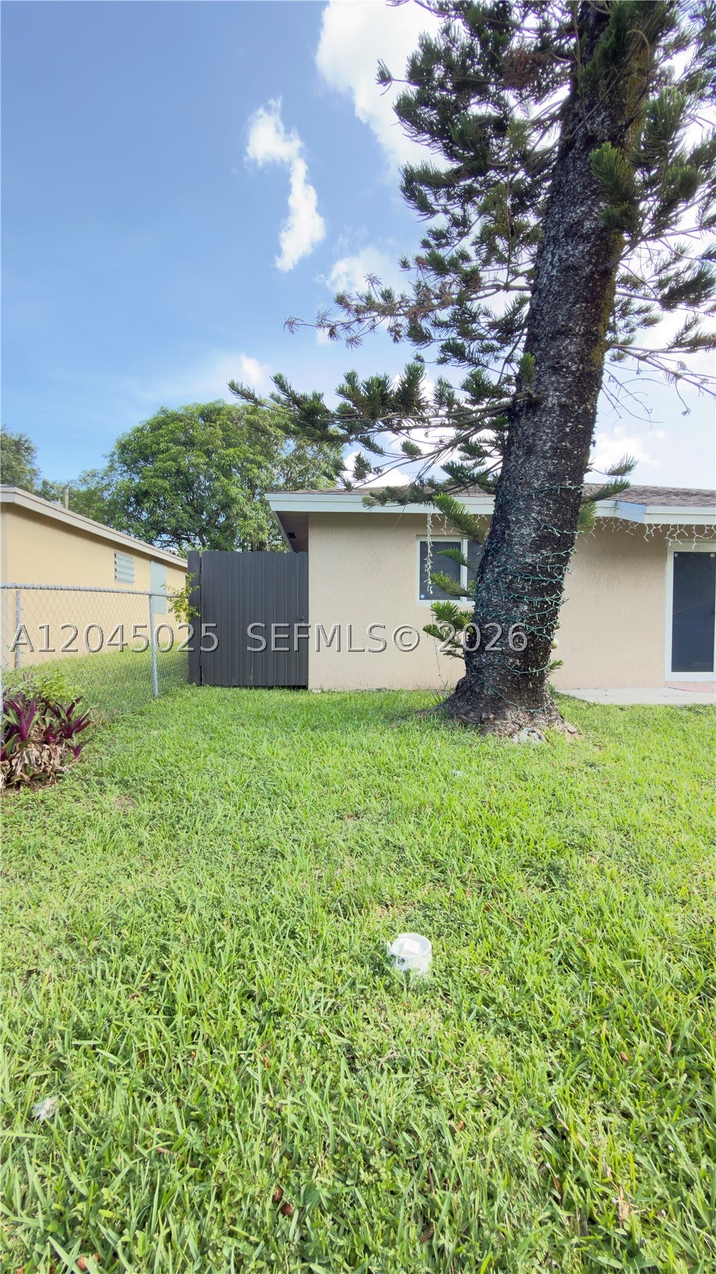 920 NW 65th St