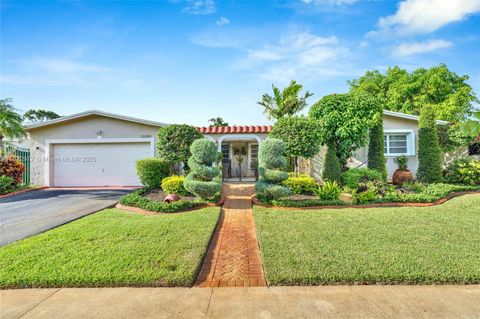 Photo of 11701 NW 14th St, Pembroke Pines, FL 33026 (MLS # A11872977)