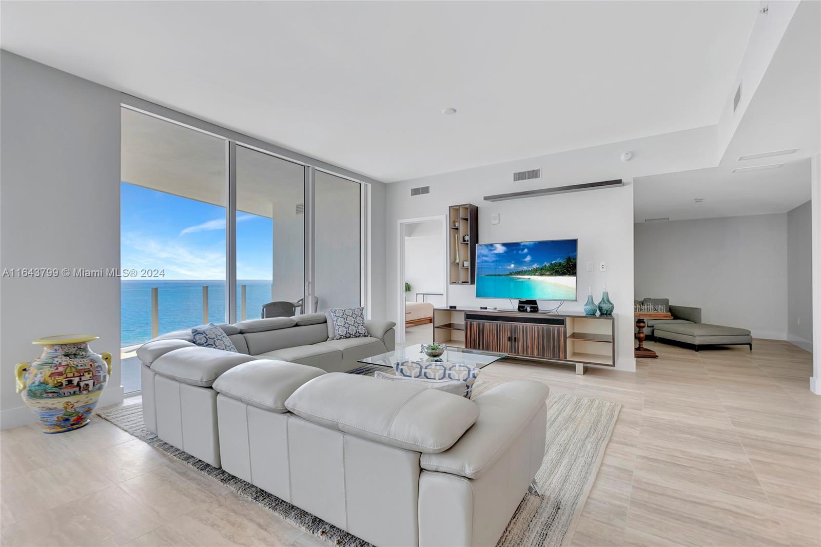 525 Fort Lauderdale Beach Blvd 802